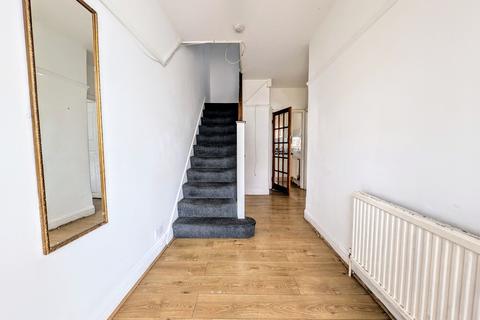 3 bedroom terraced house for sale, Rosedene Avenue, Morden