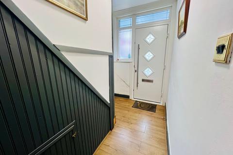 undefined, Hazelbury Crescent, Luton, Bedfordshire