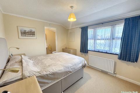 undefined, Avonwick TQ10