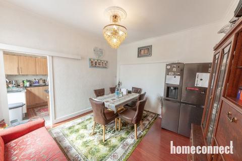 3 bedroom semi-detached house to rent, Lansdowne Road, Ilford