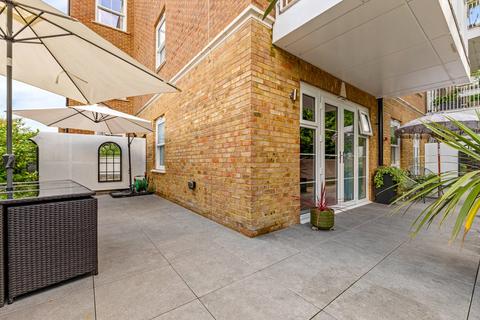 2 bedroom apartment for sale, Eden Place, Oxted, Surrey, RH8