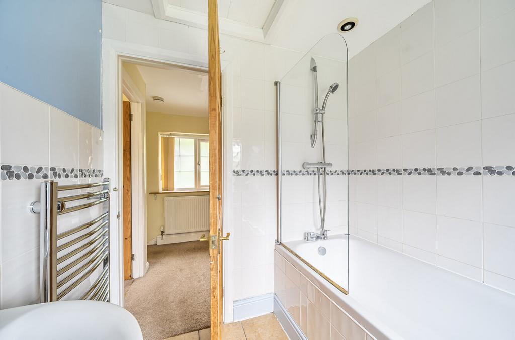 1295211-18-683a00...