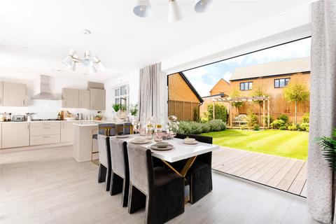 5 bedroom detached house for sale, Osier Way, Buckingham, Buckinghamshire, MK18