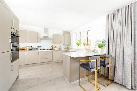 5 bedroom detached house for sale, Osier Way, Buckingham, Buckinghamshire, MK18