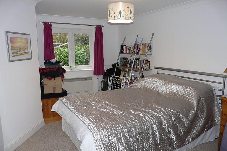 Bed2