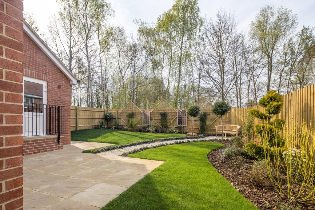 Ryder gardens, bovingdon