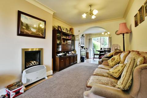 4 bedroom semi-detached house for sale, Demmings Road, Greater Manchester SK8