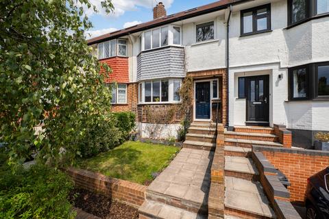 4 bedroom terraced house for sale, Lynmouth Avenue, Morden SM4