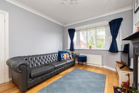 4 bedroom terraced house for sale, Lynmouth Avenue, Morden SM4