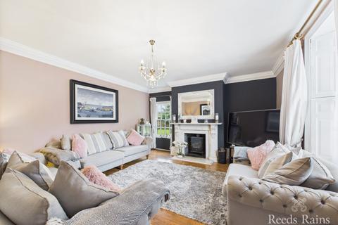 4 bedroom detached house for sale, Back Lane, Hull HU12