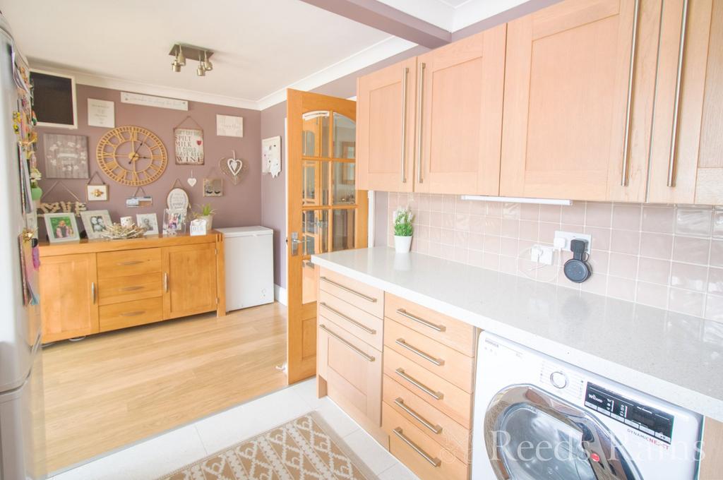 Kitchen/Dining