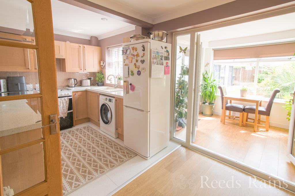 Kitchen/Dining
