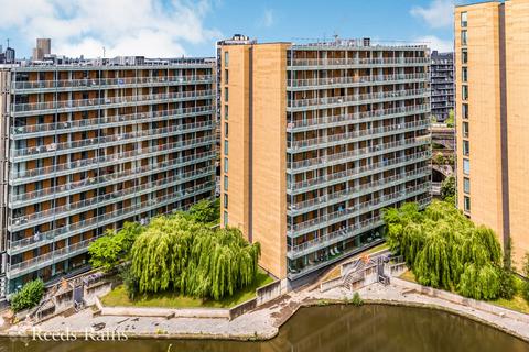 2 bedroom apartment for sale, Kelso Place, Manchester M15