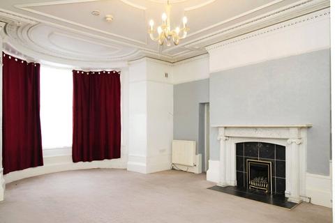 2 bedroom flat to rent, Newtown Road, Cumbria CA2