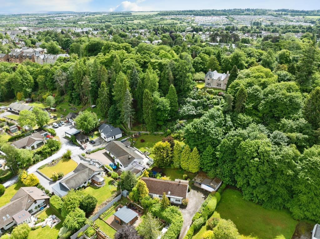 Garden &amp; Location