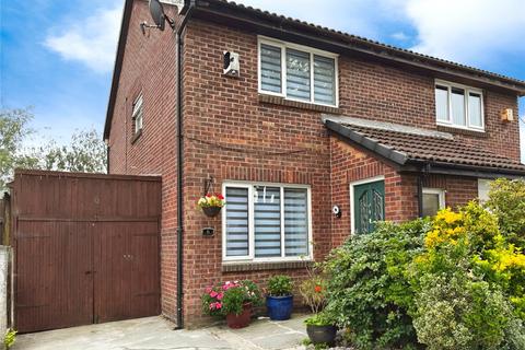 6 Farringdon Drive, Radcliffe, Manchester, M26 3WS