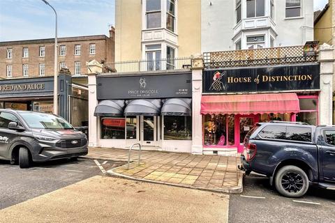 Retail property (high street) to rent, 83 Hill Rd Clevedon BS21 7PL