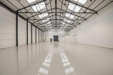 Warehouse to rent, Longbridge Hayes Rd Stoke On Trent ST6 4DS