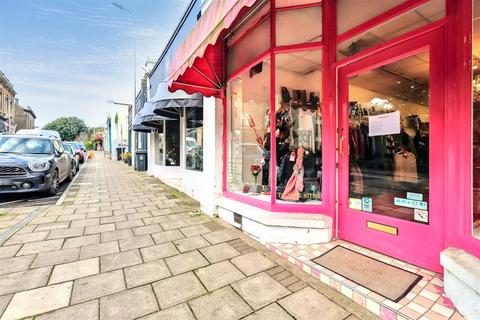 Retail property (high street) for sale, 81 Hill Rd Clevedon BS21 7PL