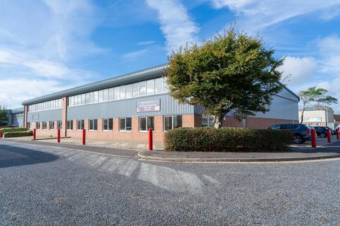 Industrial unit to rent, Dolphin Rd Shoreham By Sea BN43 6NZ