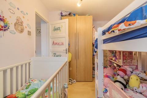 40 Linton Avenue, Borehamwood, WD6 4QZ