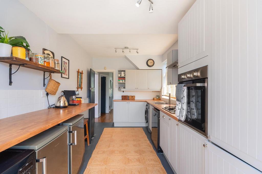 4 S4 RKE - Kitchen B.jpg
