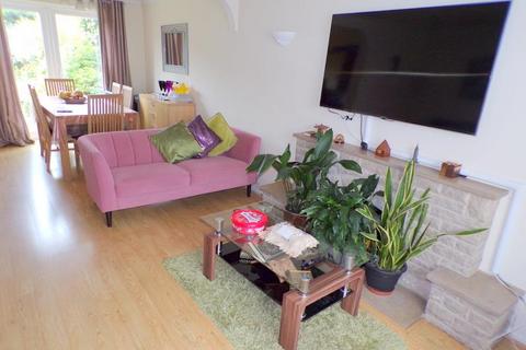 21 Hazelton Close, Bournemouth, BH7 7JF