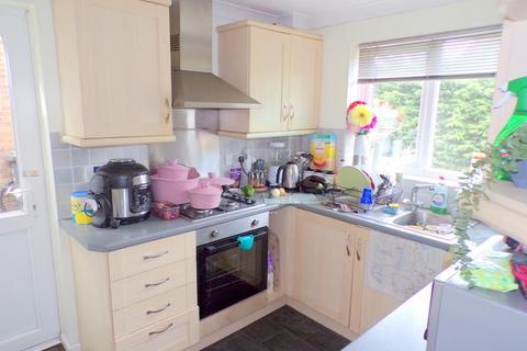 21 Hazelton Close, Bournemouth, BH7 7JF