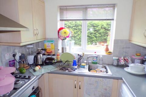 21 Hazelton Close, Bournemouth, BH7 7JF