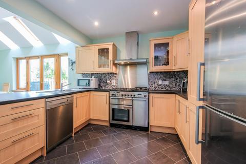 3 Stewart Crescent, Alford, AB33 8UF