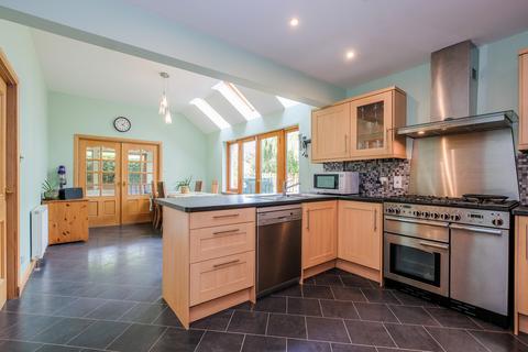 3 Stewart Crescent, Alford, AB33 8UF