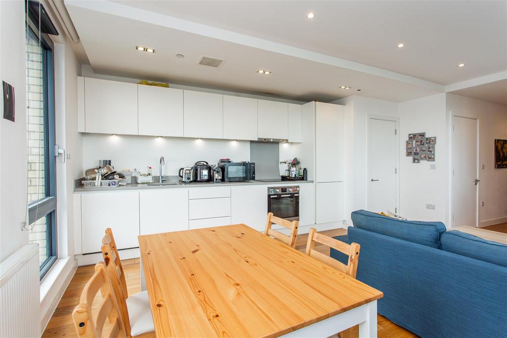Kitchen/Reception