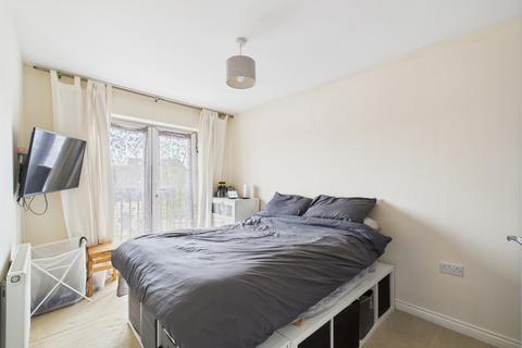 2 bedroom flat for sale, Sandpiper Way, Leighton Buzzard, LU7