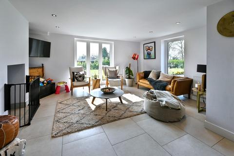 4 bedroom country house for sale, Marston Common, Marston Montgomery, DE6
