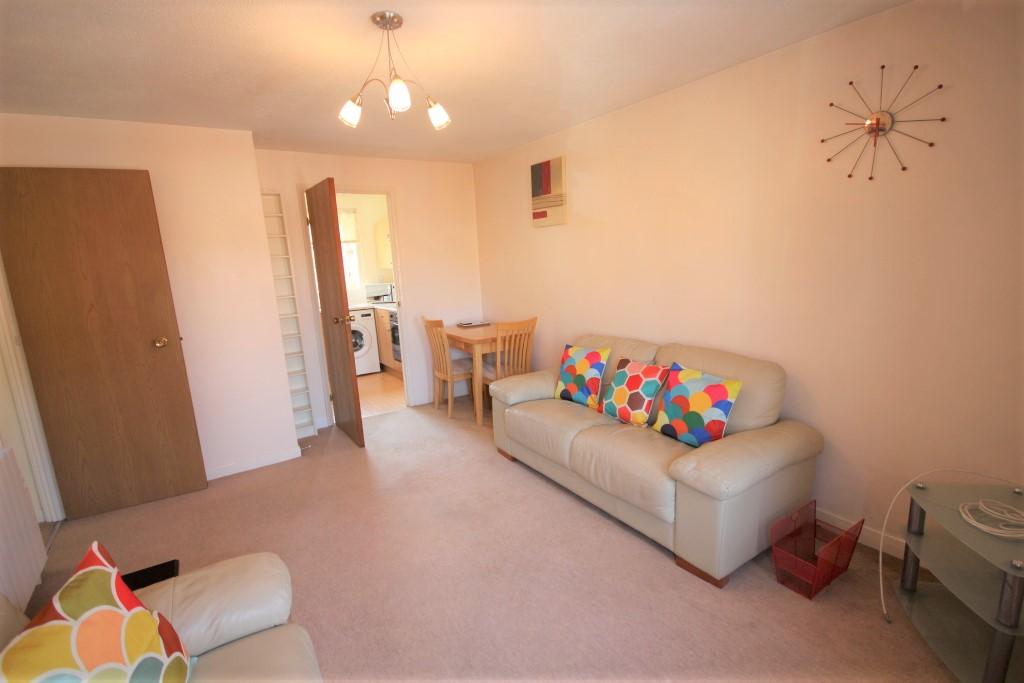 Apartment in Glasgow - View 3