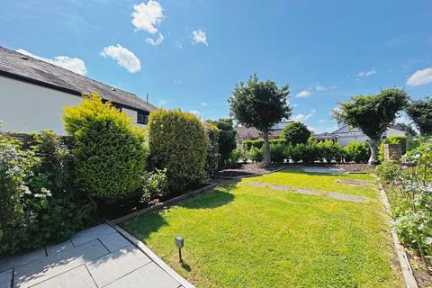 4 bedroom detached bungalow for sale, Dobb Brow Road, Westhoughton, BL5