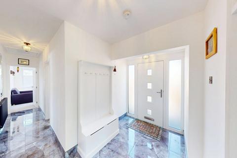 4 bedroom detached bungalow for sale, Dobb Brow Road, Westhoughton, BL5