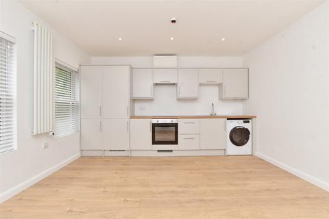 3 bedroom ground floor maisonette for sale, Brighton Road, Sutton, Surrey