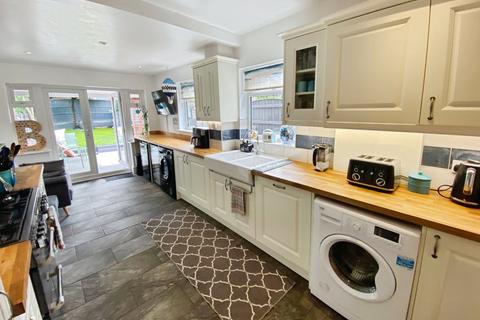 13 Kingsley Road, Manchester, M22 4NH