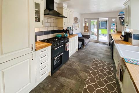13 Kingsley Road, Manchester, M22 4NH