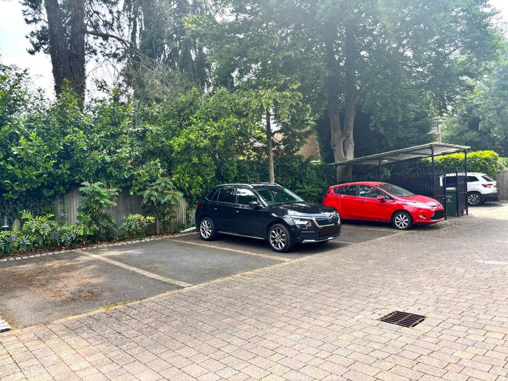 Parking.jpeg