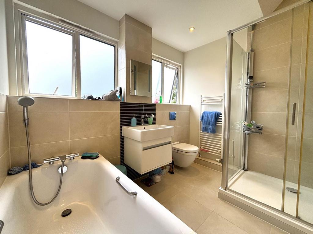 Bathroom.jpeg