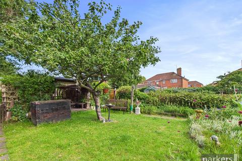 3 bedroom semi-detached house for sale, Tavistock Road, Berkshire RG2