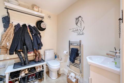 4 Moors Lane, Feckenham, Redditch, B96 6JH