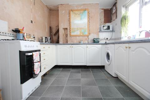 9 Amherst Crescent, Barry, CF62 5UP