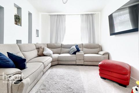 undefined, Rochdale Terrace, Pontypool