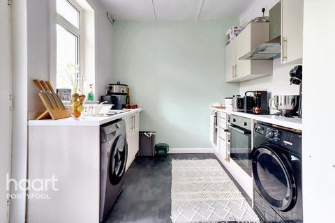 undefined, Rochdale Terrace, Pontypool