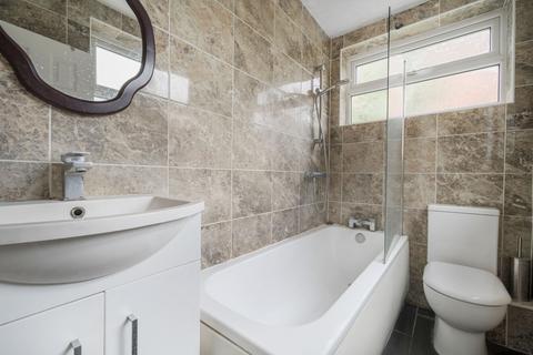 undefined, Cholmeley Road, Reading, Berkshire