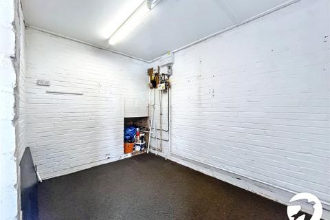 10 Periwinkle Close, Sittingbourne, ME10 2JT