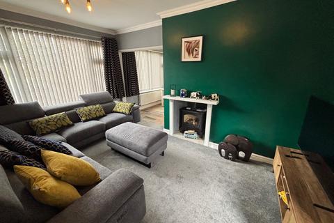 3 bedroom detached house for sale, Rhosmaen Street, Llandeilo, Carmrthenshire.